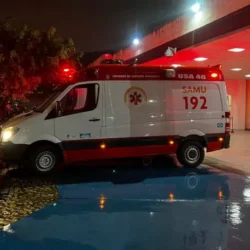 Mulher trans arranca partes íntimas em demonstração de amor ao companheiro